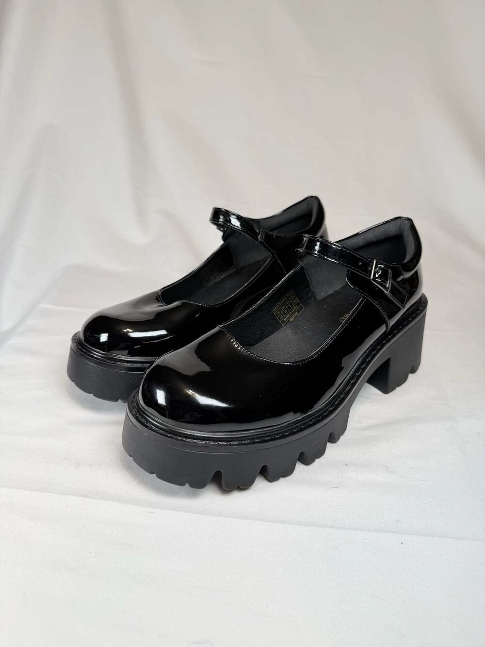 Grunge Alternative Dream Pairs Women's Black Patent Mary Jane Platform Lug Sole